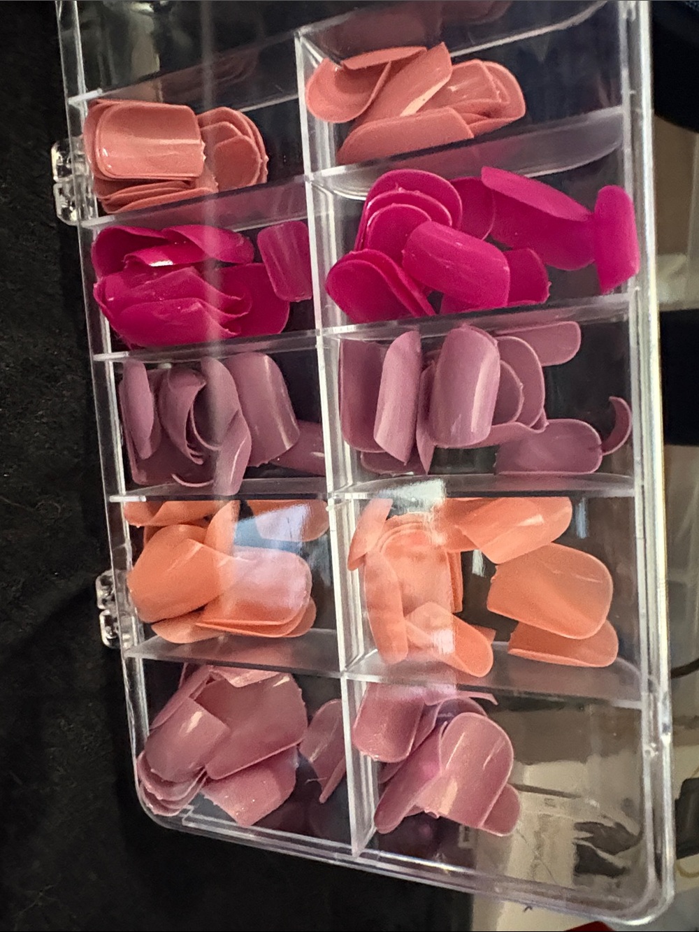 Press-On Nail Set – Pink & Peach Shades
